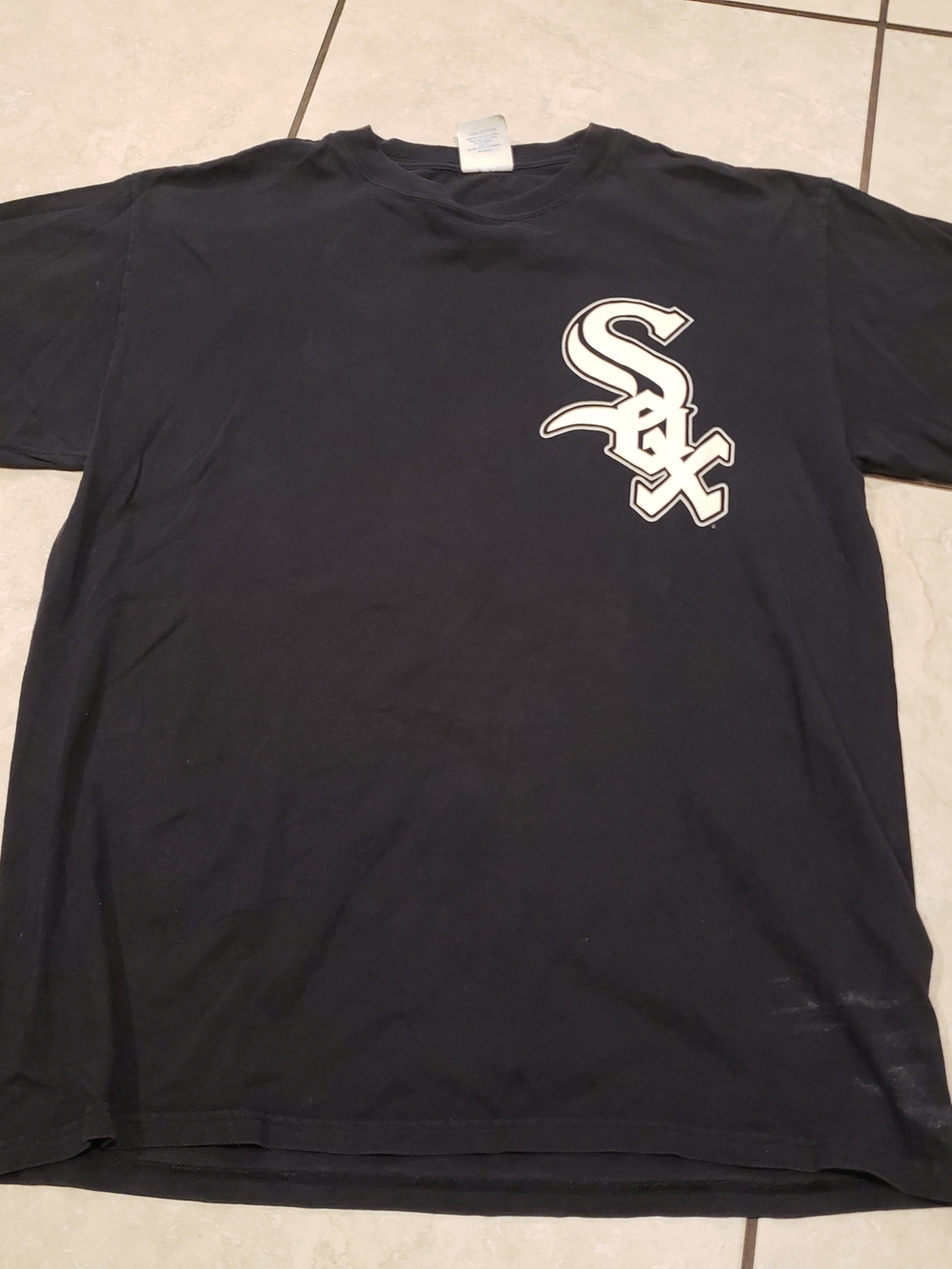 Official Chicago White Sox Black Short Sleeve Graphic Tee